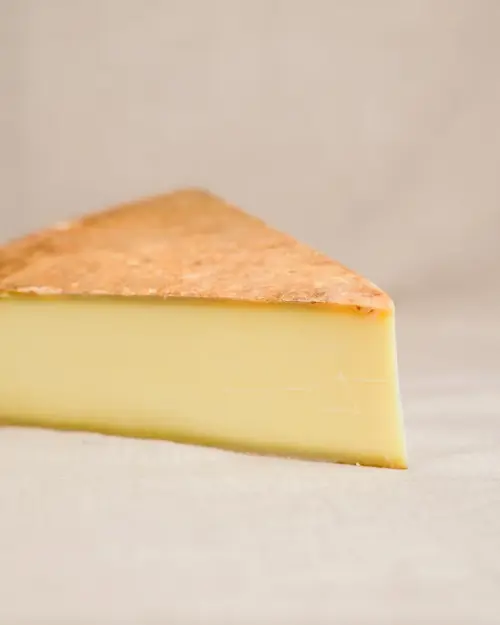 Comté AOP – fransk fjellost med nøttepreg og krystaller